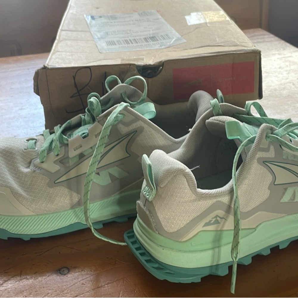 Altra Lone Peak 7